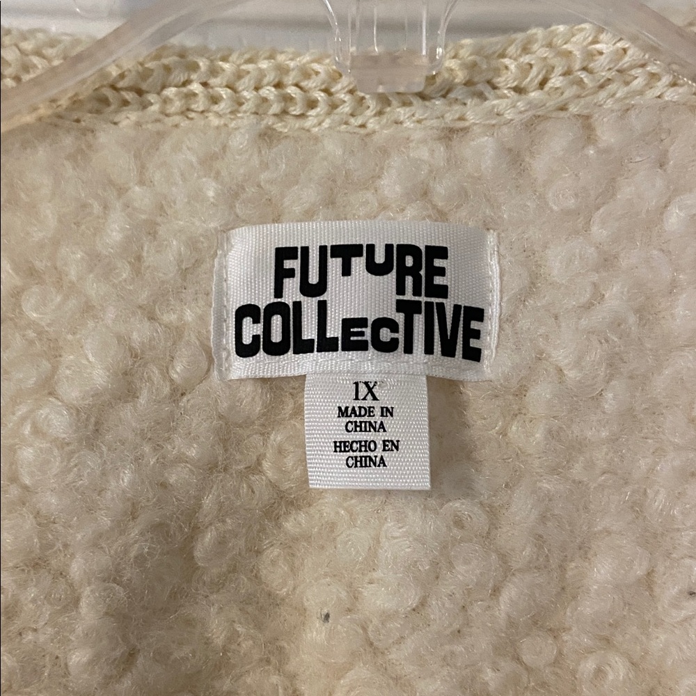 Future Collective Cozy Cream Jacket with Gold Buttons size 1X excellent cond - Picture 2 of 12